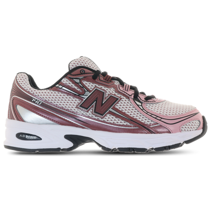 New Balance 740